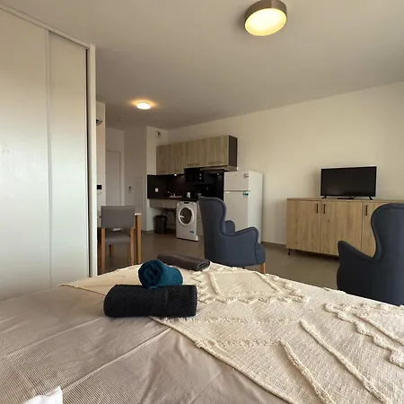 Lägenhet Api Archipel Lipari Terrasse Privative *